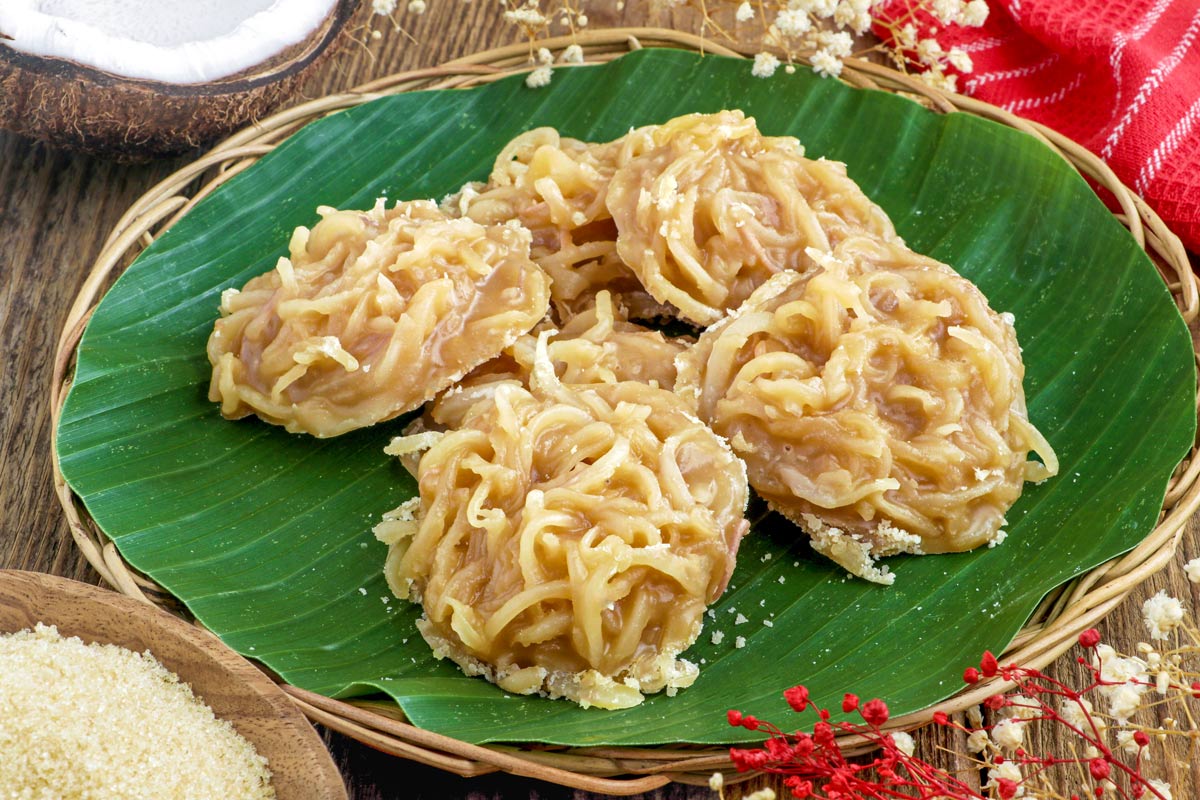 Bukayo on a banana leaf lined serving platter.