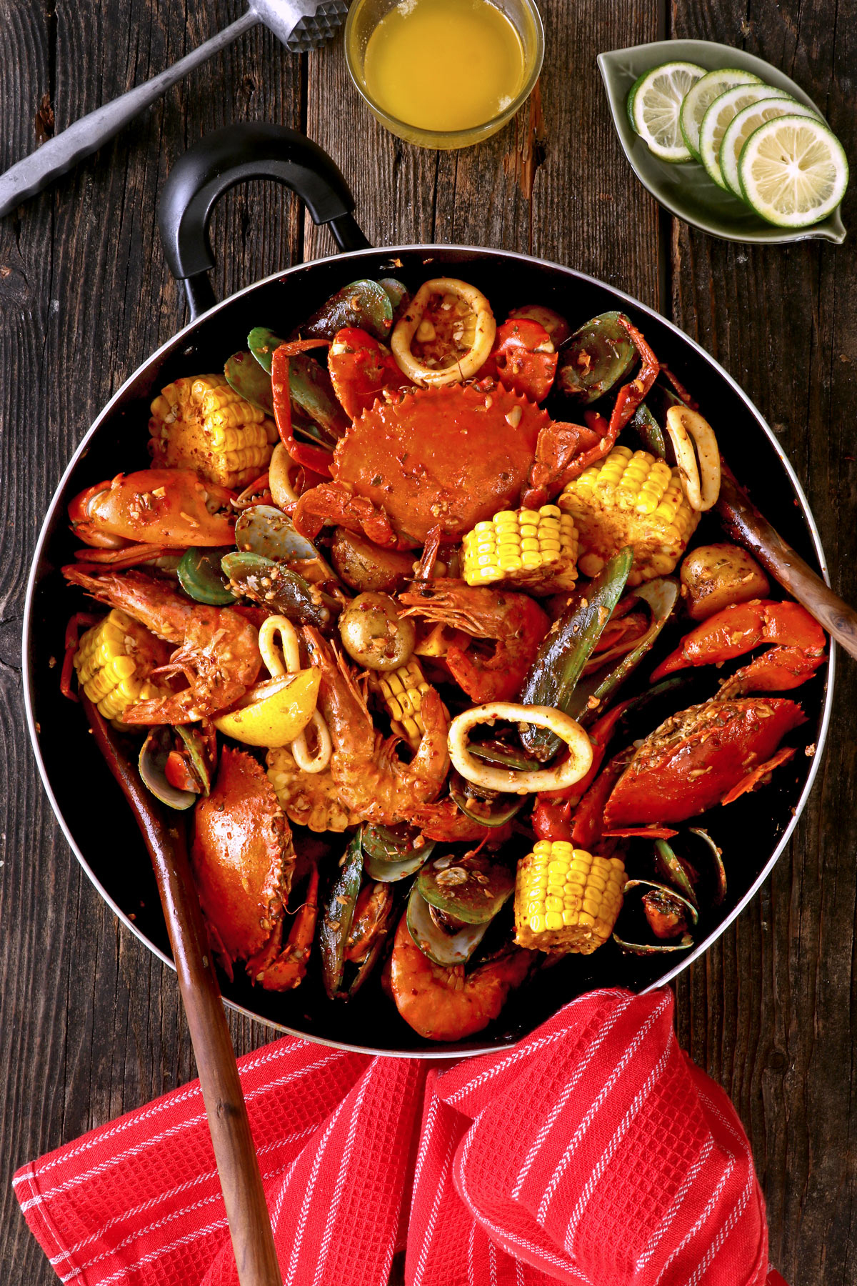 Seafood Boil in Cajun Sauce