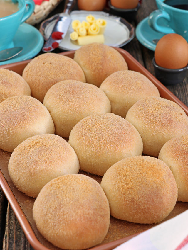 cropped-pandesal.jpg