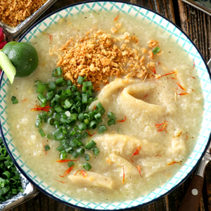 A bowl of goto or rice porridge with beef tripe.