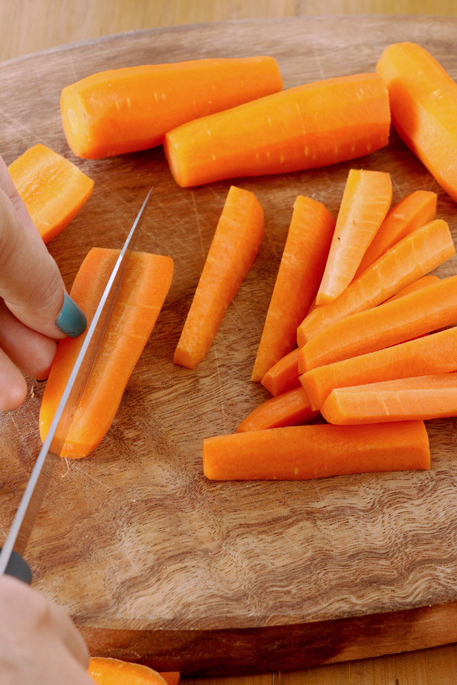 How to cut carrots into batonnet sticks