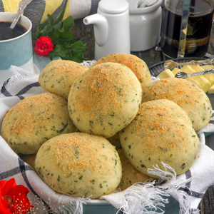 Freshly baked Malunggay pandesal on a serving basket.