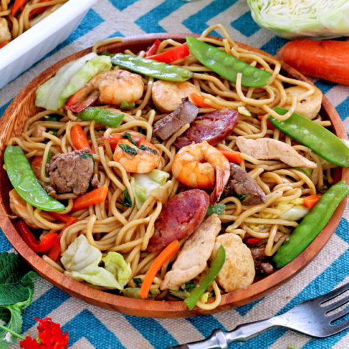 Pancit Canton with shrimps, chicken, liver and chinese sausage