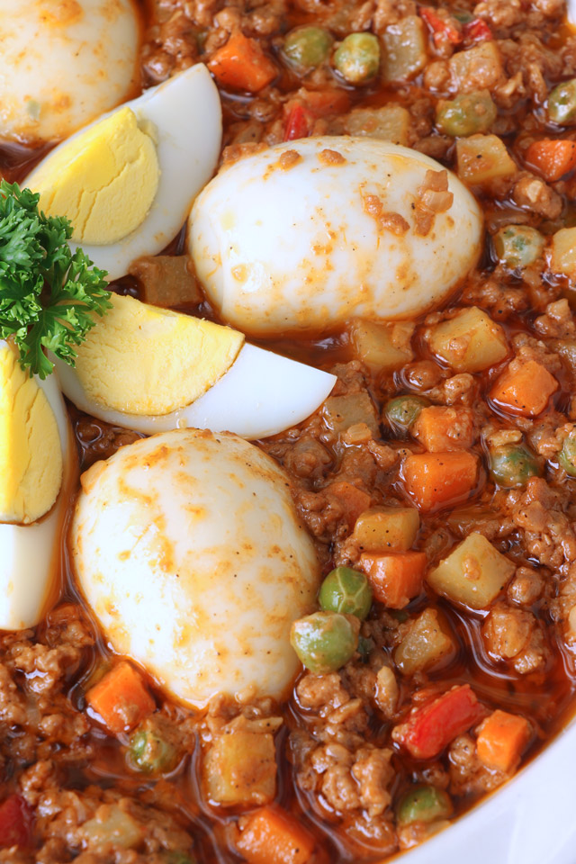 Filipini ground pork recipe in tomato sauce.