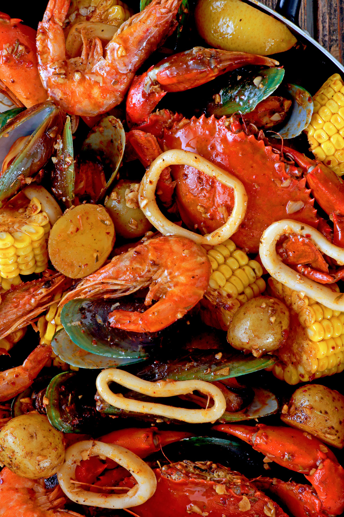 Seafood Boil with Butter Garlic Cajun Sauce