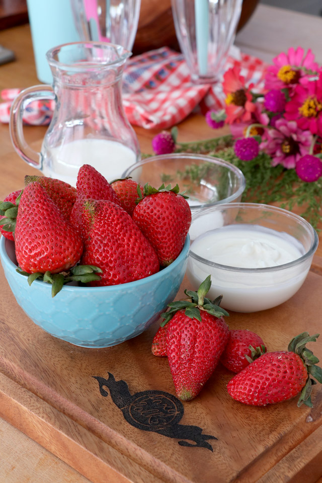 Recipe for Strawberry Smoothie